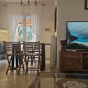 Daire Casa Mameli αpartments, Kallithea (Chalkidiki)